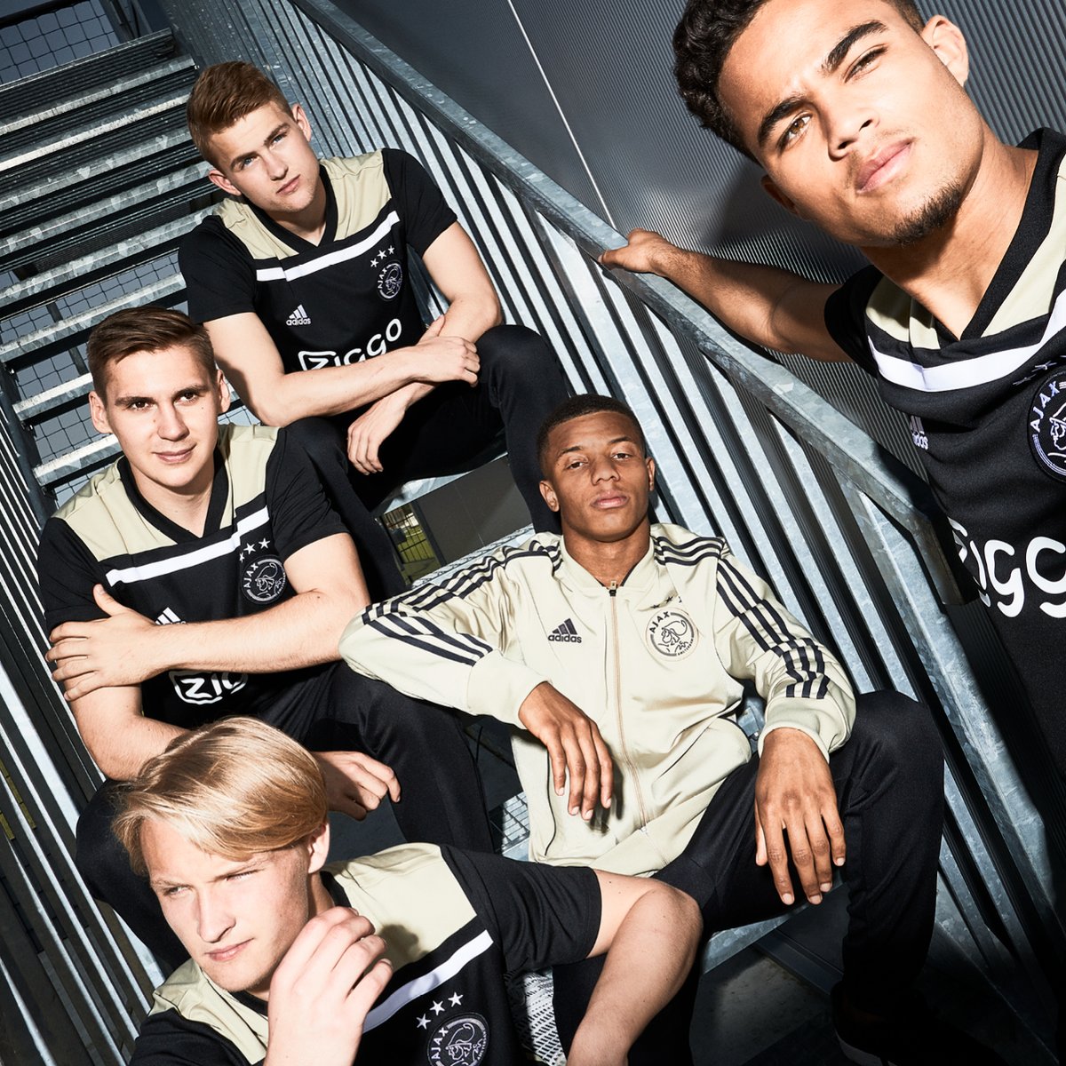 Ajax hot sale away 2018